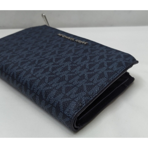 Michael Kors Blue Leather MK Printed Credit Card Wristlet Bifold Wallet - EUC - Picture 15 of 16